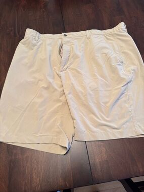 FootJoy Men's Light Khaki Golf Shorts